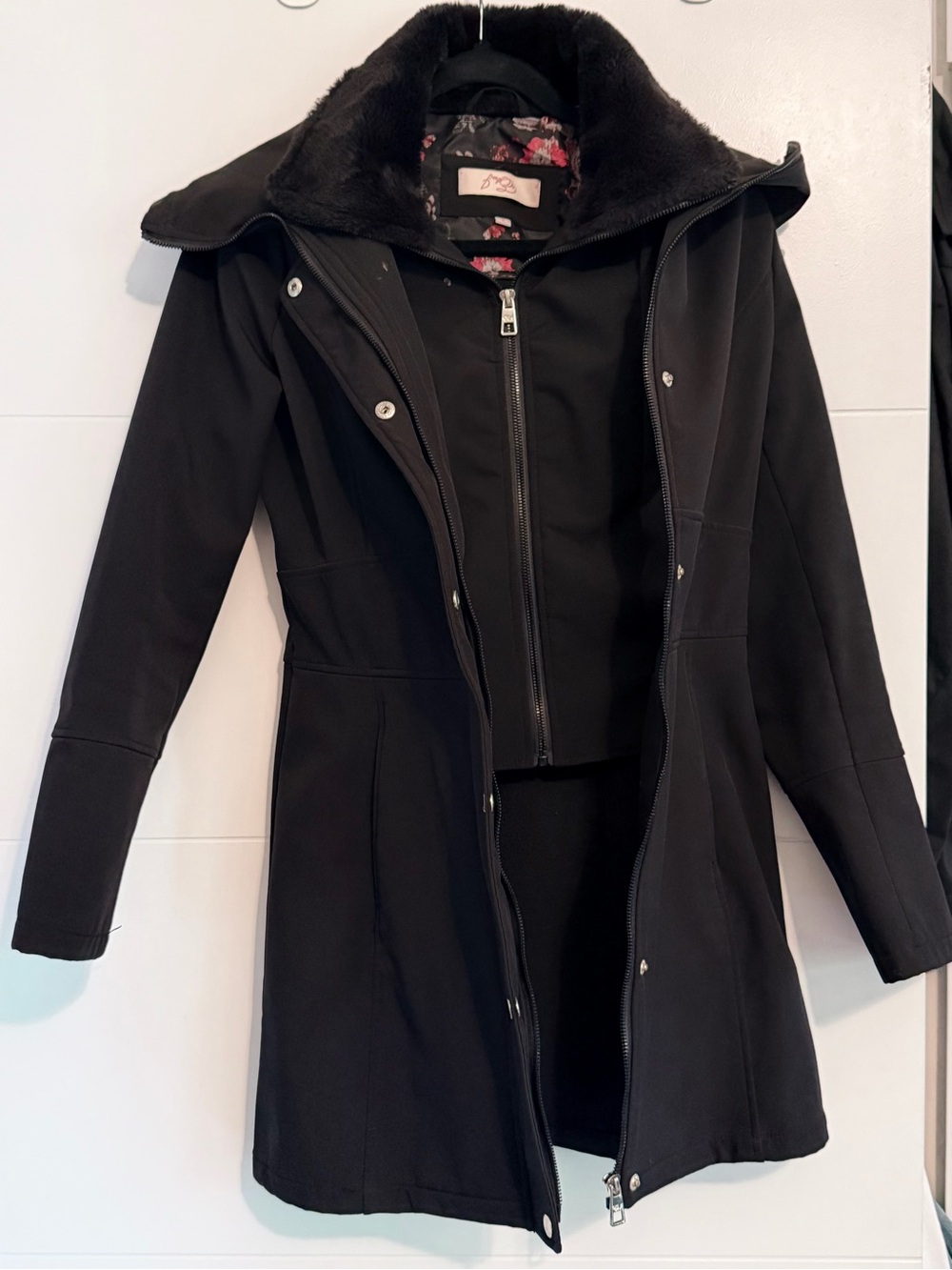 Women’s Black Hooded Coat with Faux-Fur Trim Eliza J